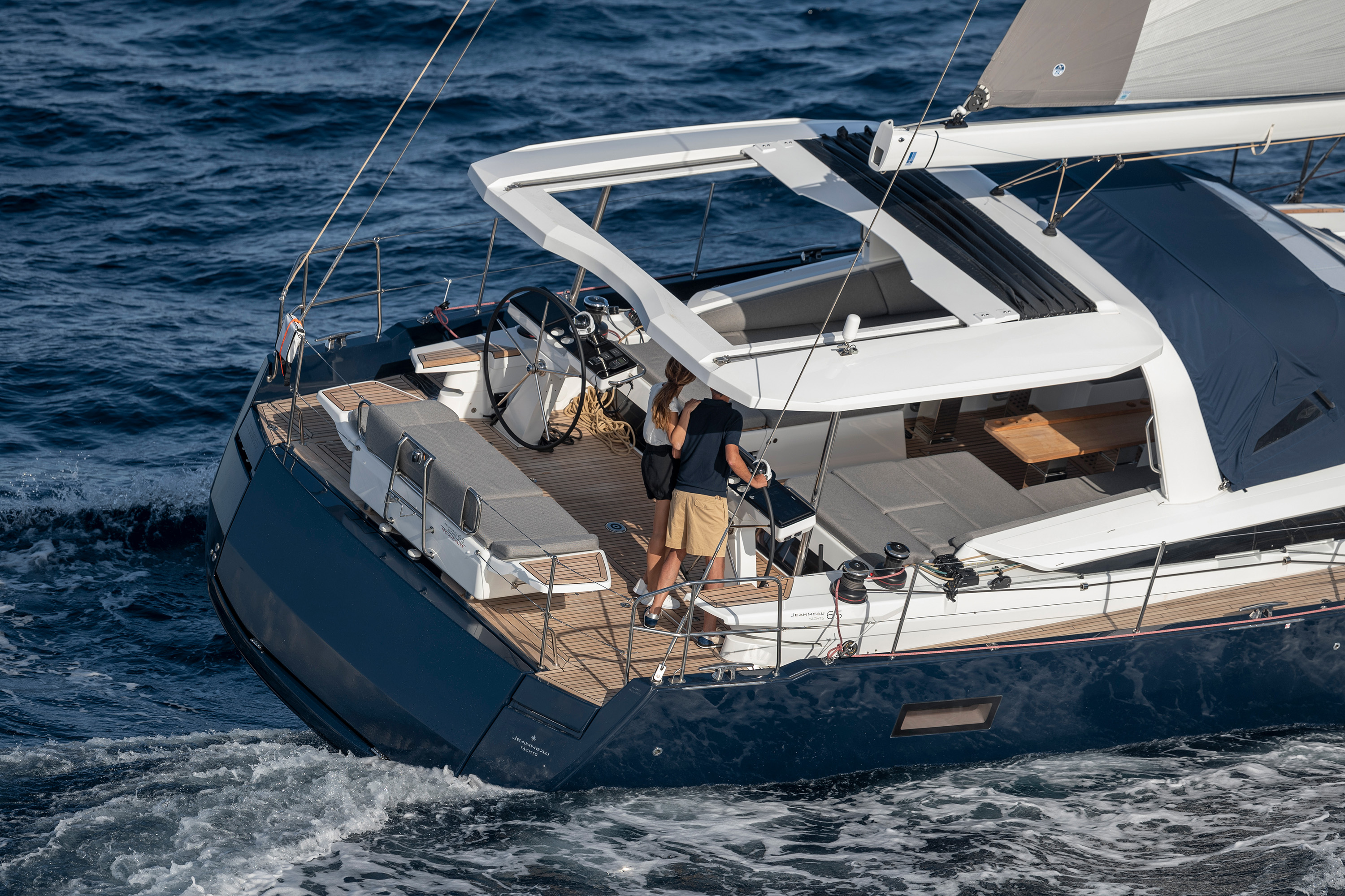 Jeanneau 65