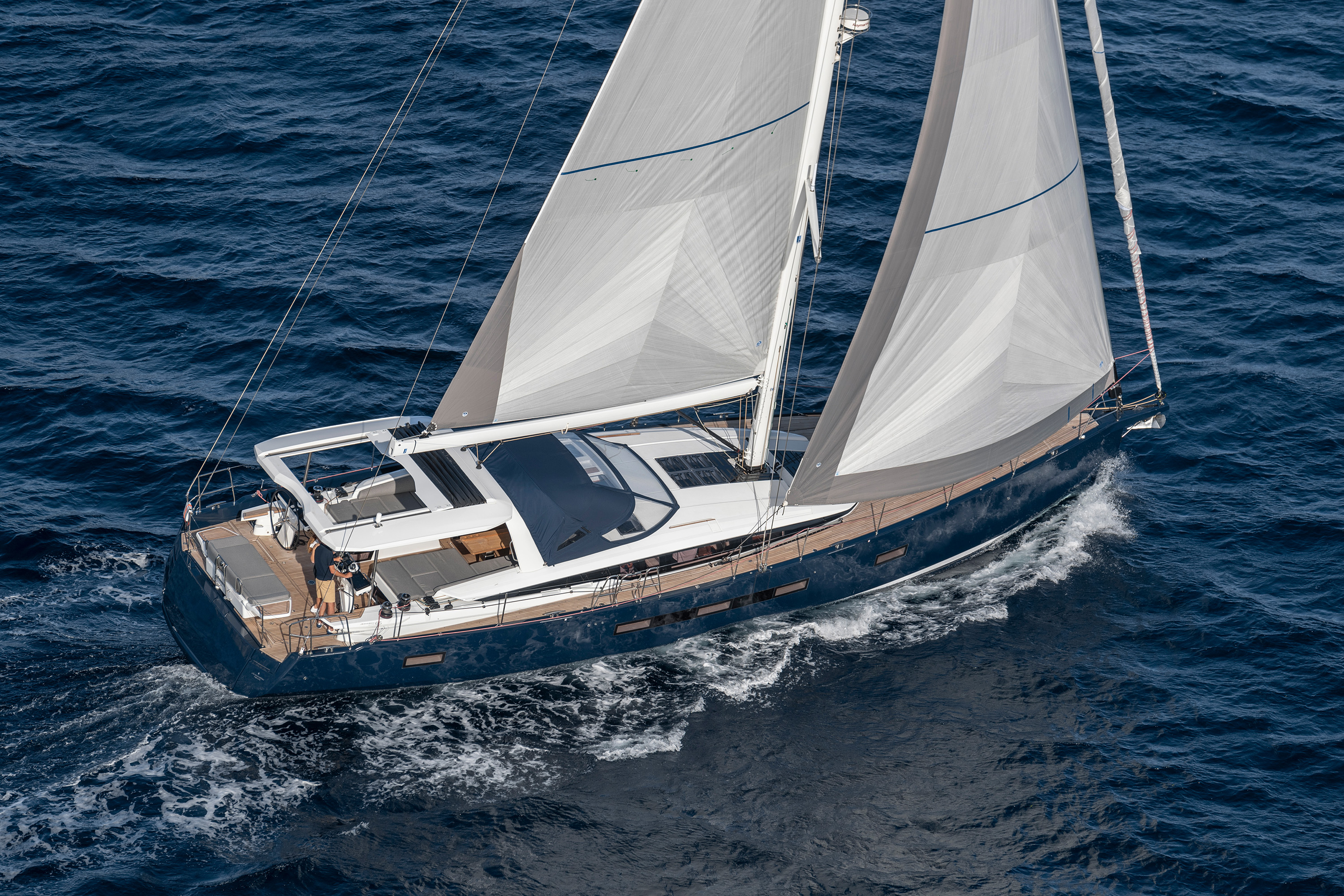 Jeanneau 65