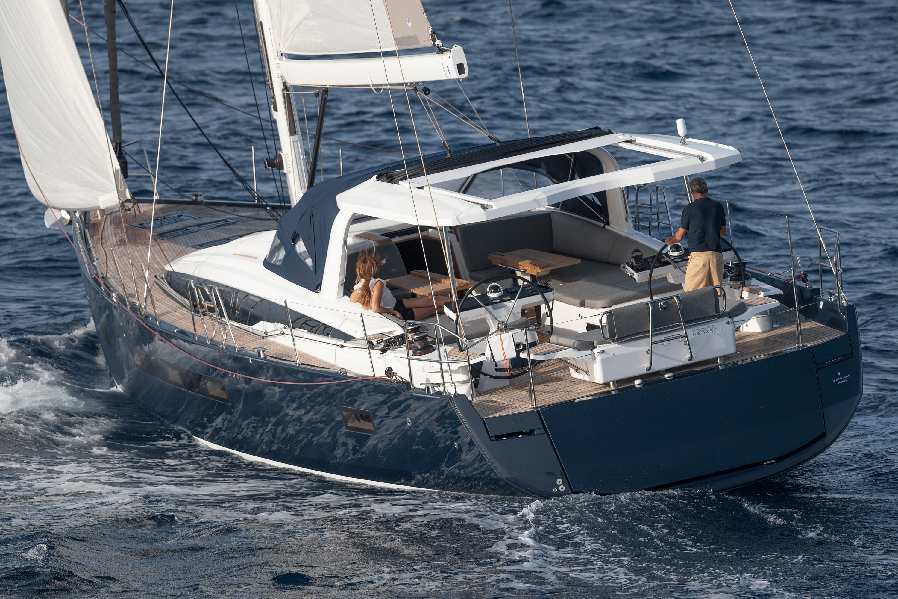 Jeanneau 65